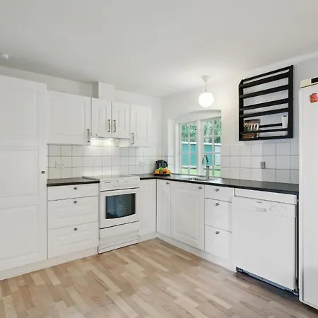 Gorgeous In With House A Panoramic View *