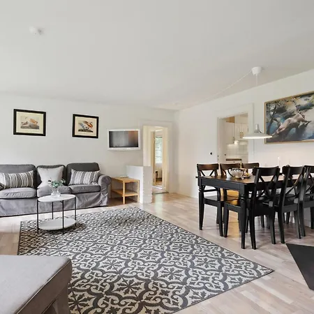 Semesterbostad Gorgeous In