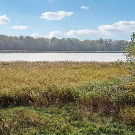 Gorgeous In Semesterbostad Næstved