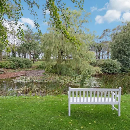 Gorgeous In Semesterbostad